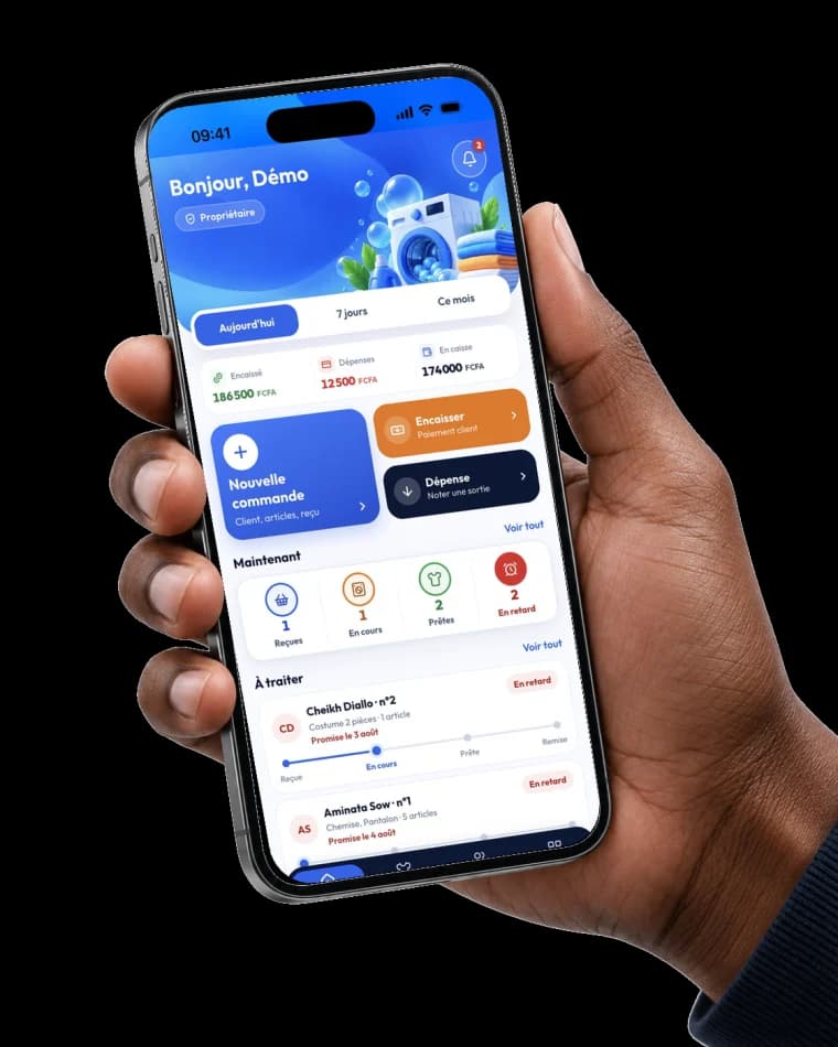 L'application Lavko sur un téléphone tenu en main